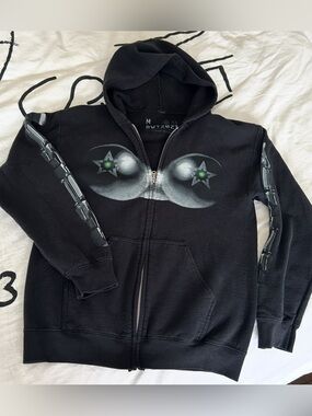 Beyoncé Renaissance World Tour Black Graphic Zip Hoodie